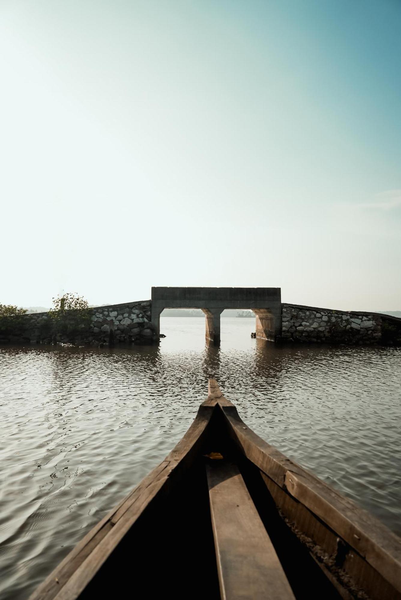 Kalloos Island Backwater Resort コッラム エクステリア 写真